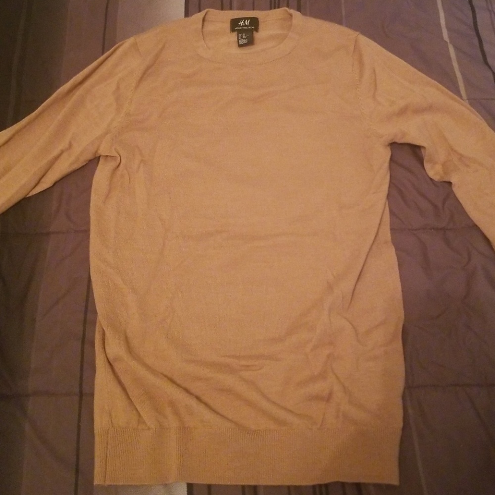 H & M Crew Neck Merino Wool Blend Long Sleeve
